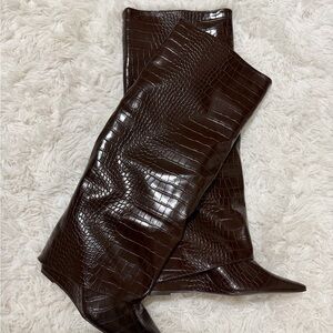 Brown croc embossed Steve Madden fold over boots